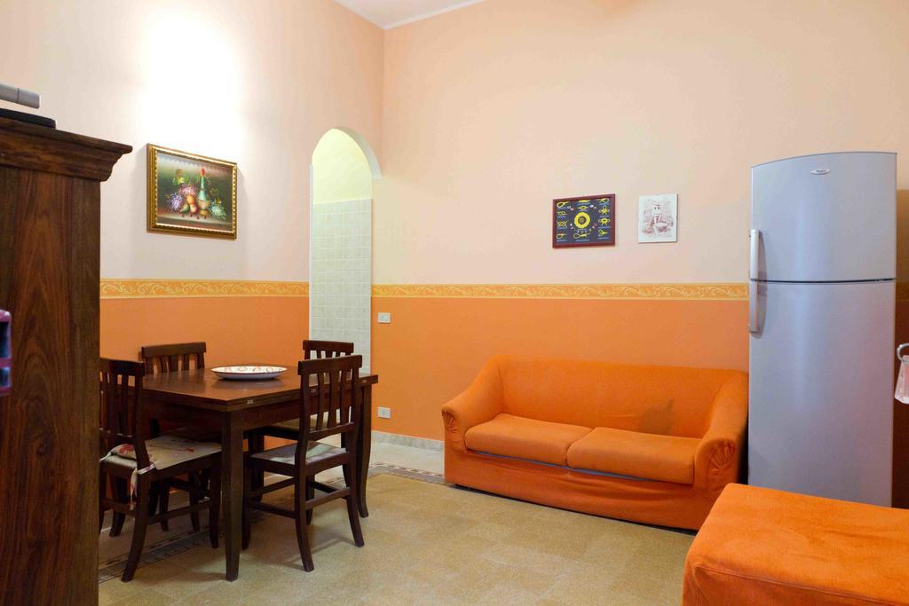 Casa Vacanza Albamarina Trapani Pokój zdjęcie